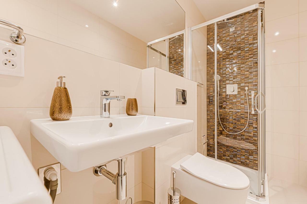 My Prague Apartments Stepanska المظهر الخارجي الصورة