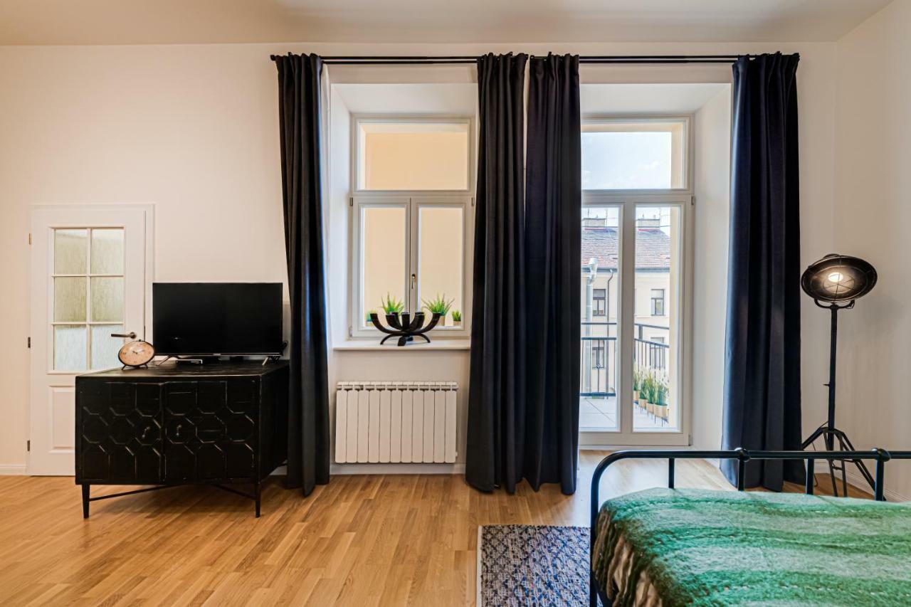 My Prague Apartments Stepanska المظهر الخارجي الصورة
